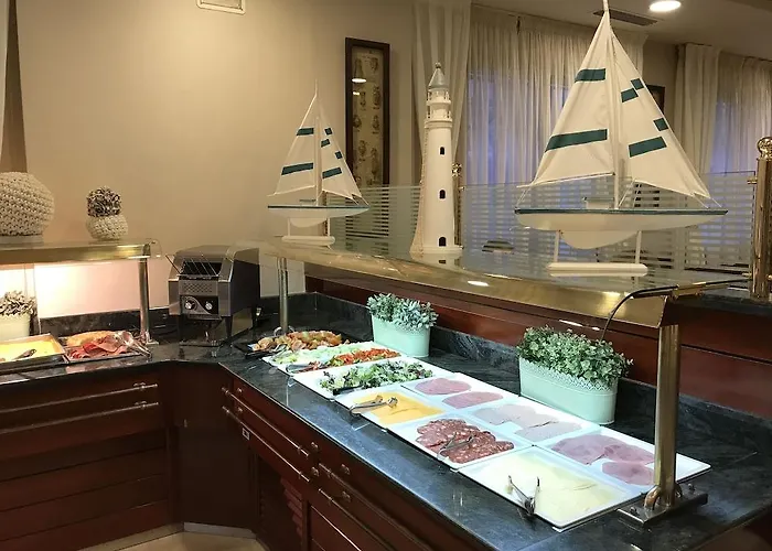 Miramar فندق 4*